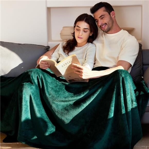 Extra Large Fleece Throw Blanket for Couch, Sofa, 300GSM - Picture 2 of 7